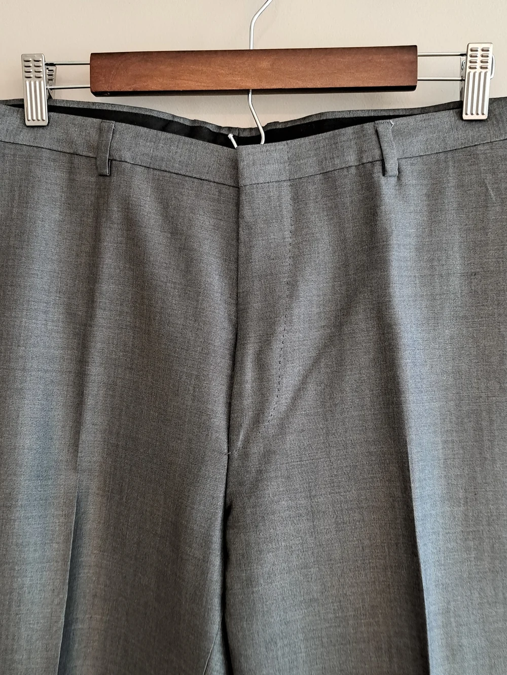 Gucci Men's Gray Dress Pants